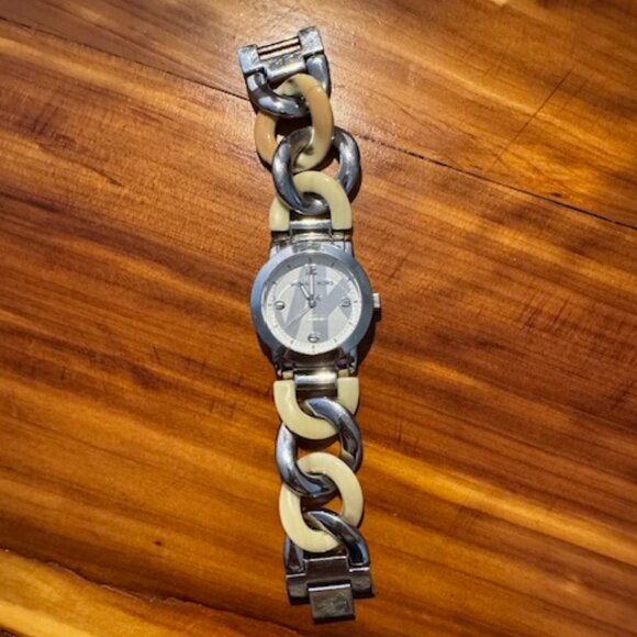 Michael Kors Silver & White Tortoise Shell Watch - Picture 2 of 5